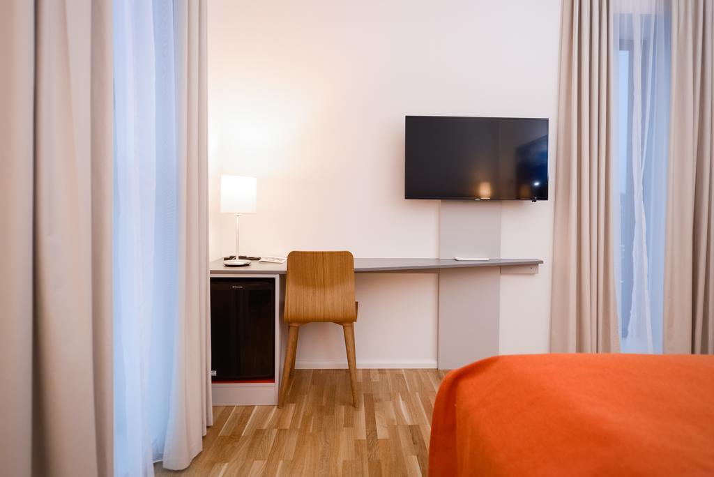 Pingvinhotellet Unn Tromso Exterior photo